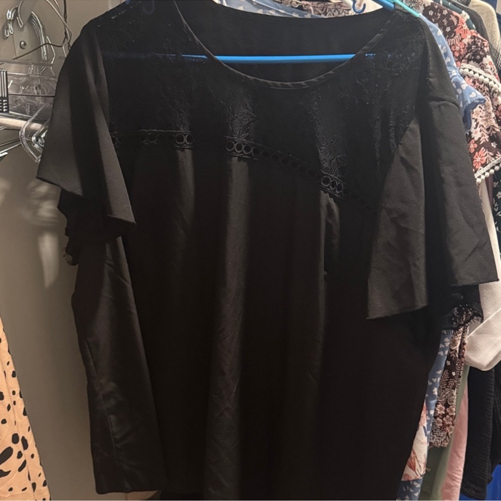 SHEIN Black Lace Detail Blouse